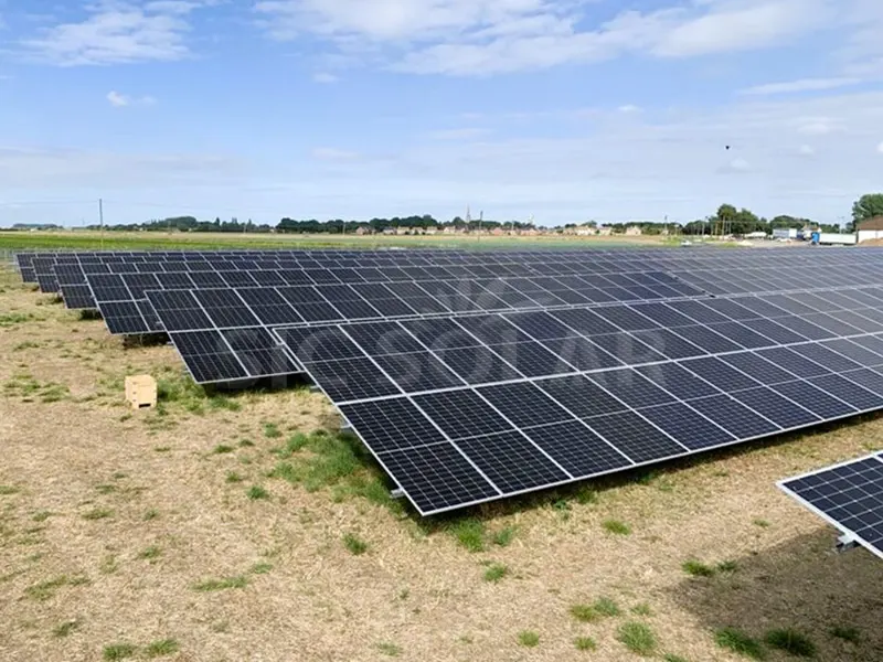 Système de soutènement solaire en acier au carbone de 1,5 MW en Grande-Bretagne