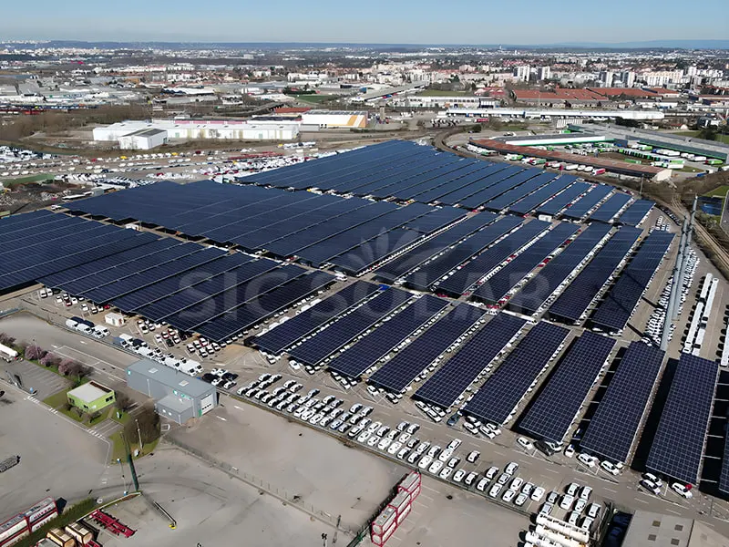 Systèmes d'abris de voiture à énergie solaire de 16 MW en France