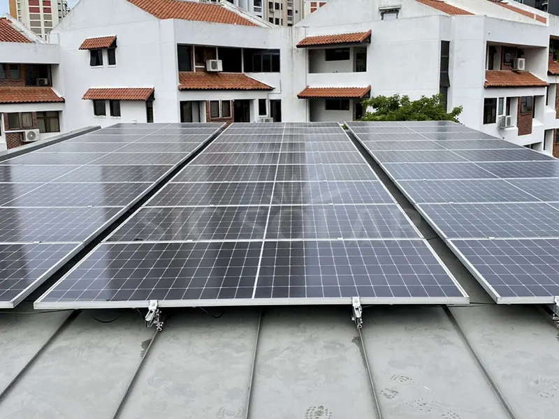 Systèmes de montage solaires sur toit métallique 30KW pour Singapour