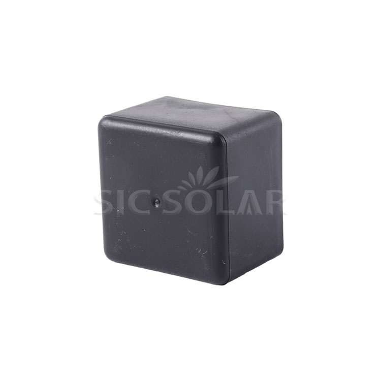 Embout de rail solaire